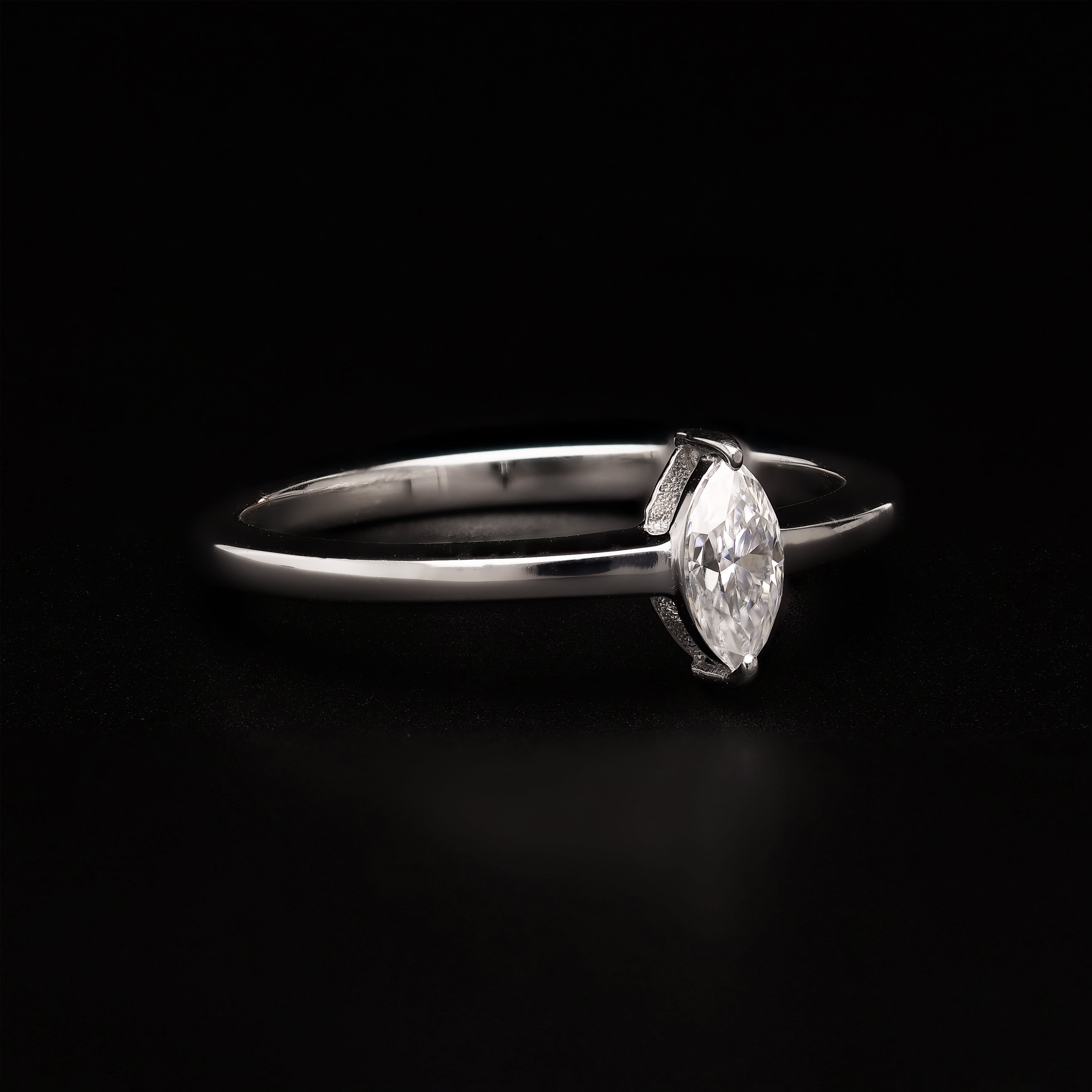 Minimalist Marquise – Sleek Solitaire Ring
