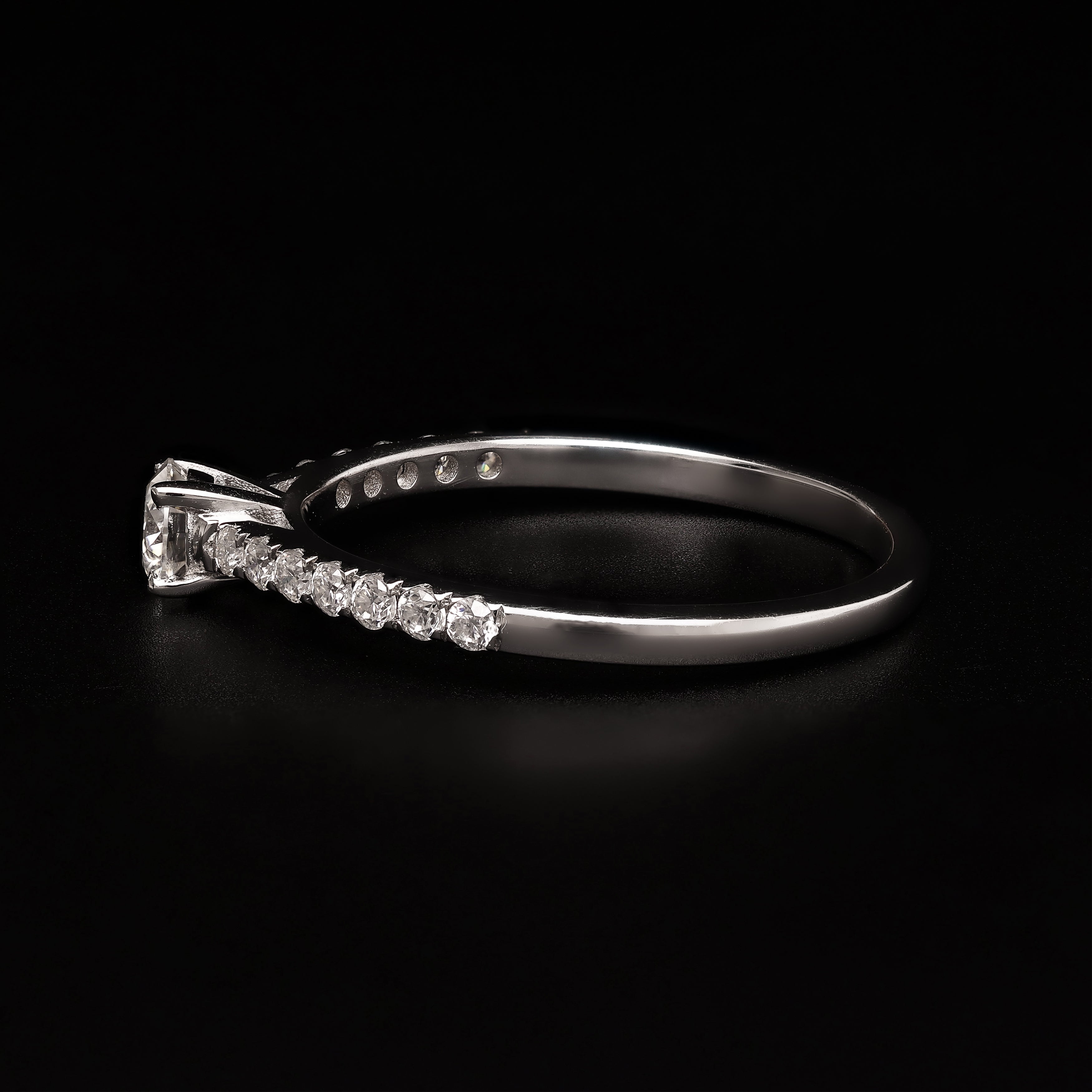 Dazzling Pave Promise – Modern Solitaire Signature