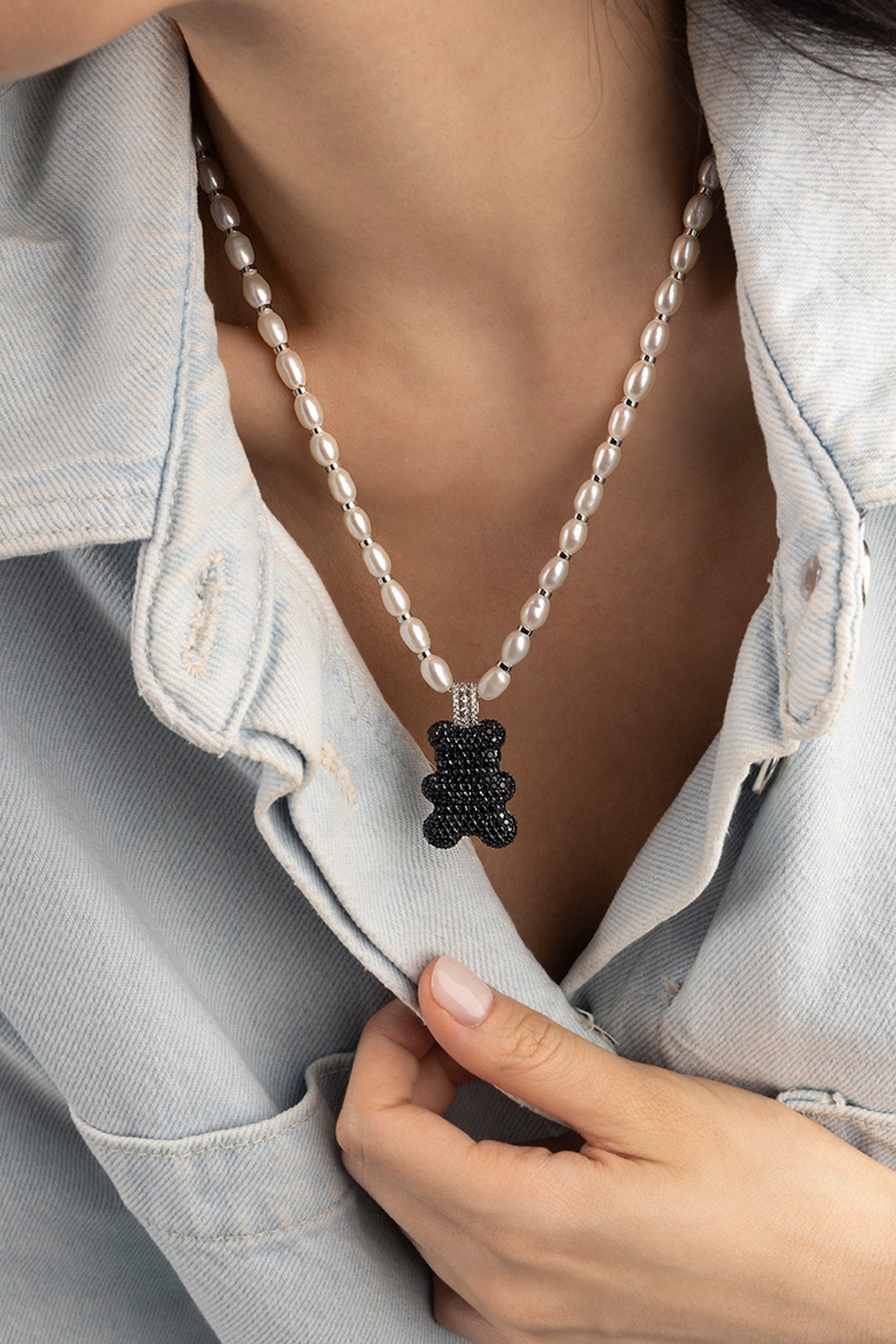 XL Mood Yummy Bear Adjustable Necklace with Pearls