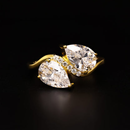 Two-Pear Radiance – A Toi et Moi Statement Ring