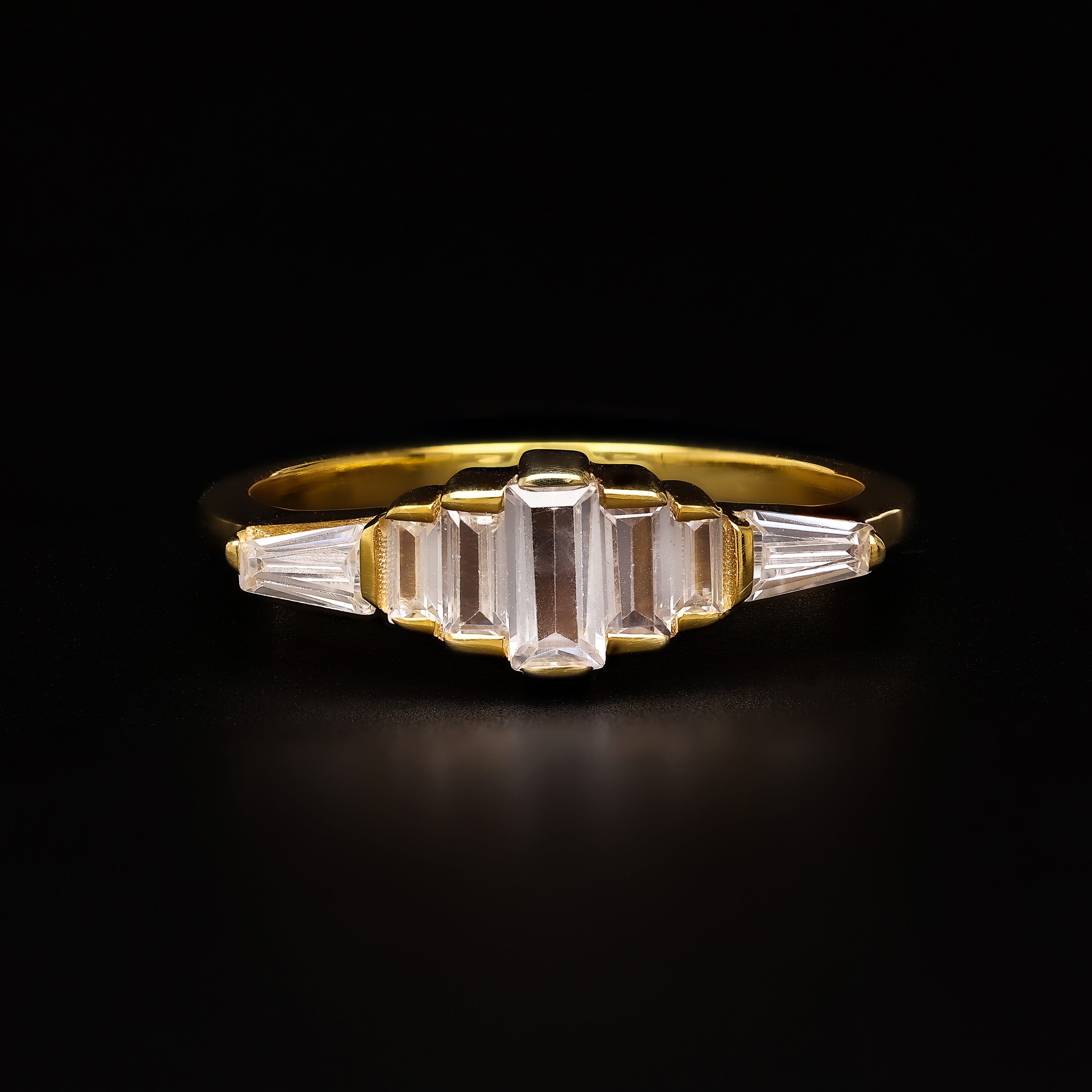 Baguette Cascade – A Modern Geometry