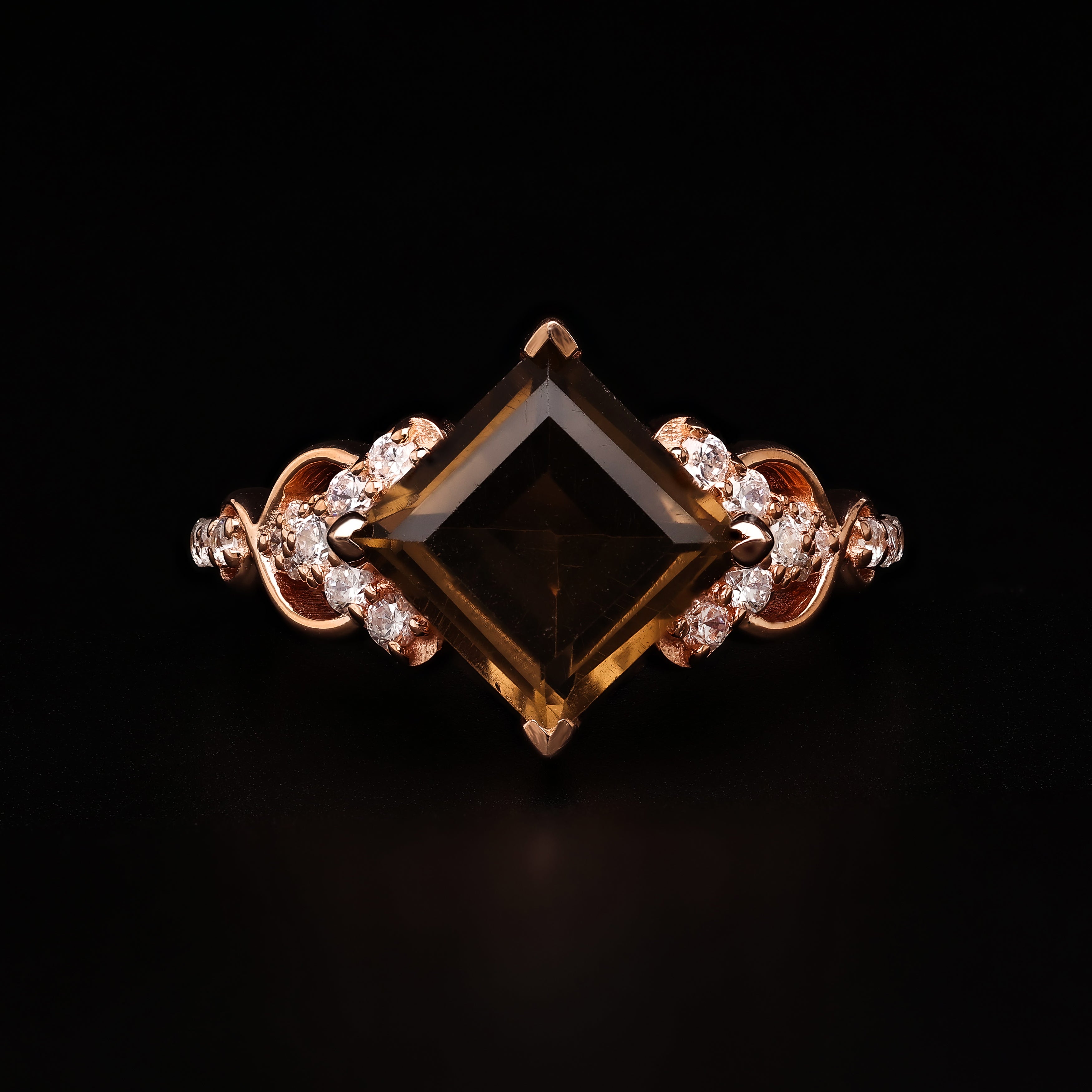 Vintage Princess – Smoky Quartz Flair