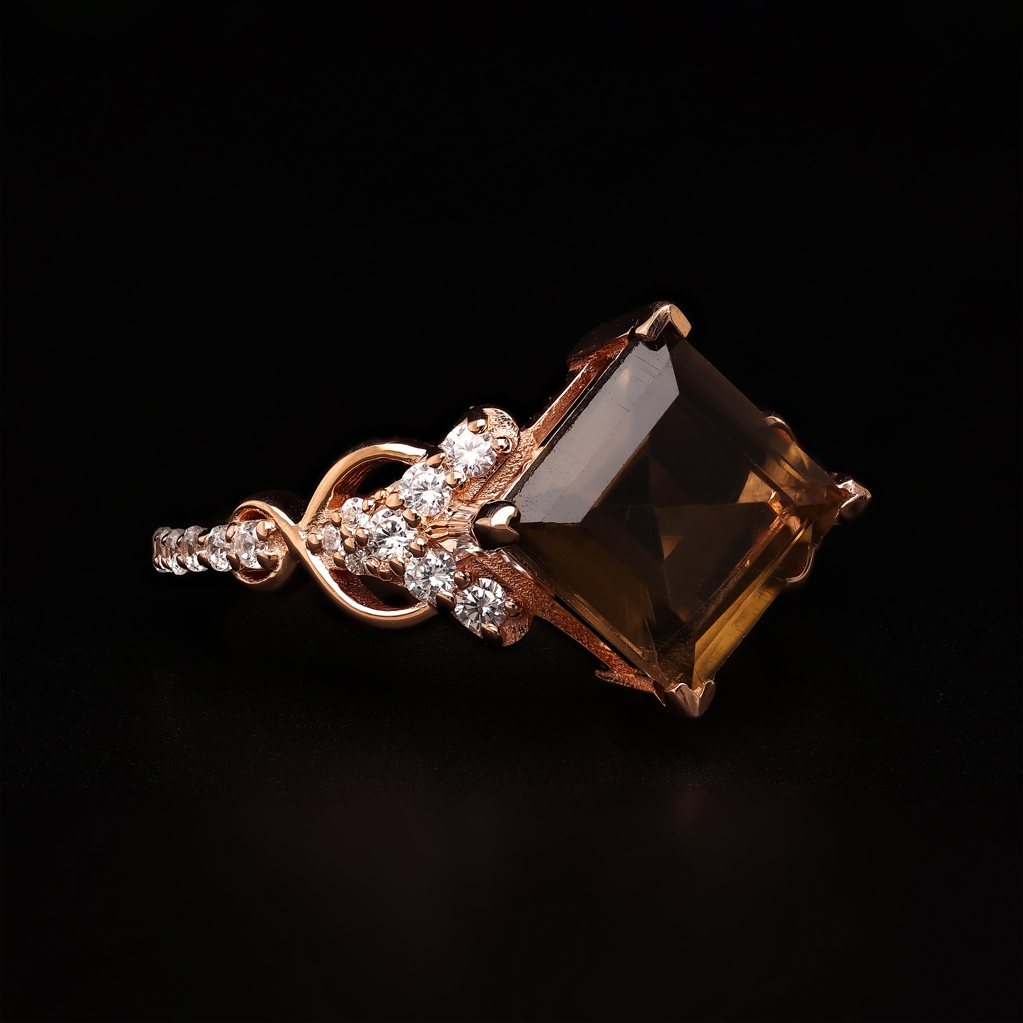 Vintage Princess – Smoky Quartz Flair