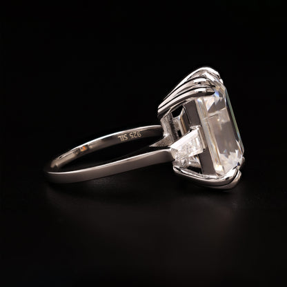 Emerald Baguette Brilliance – A Three-Stone Statement