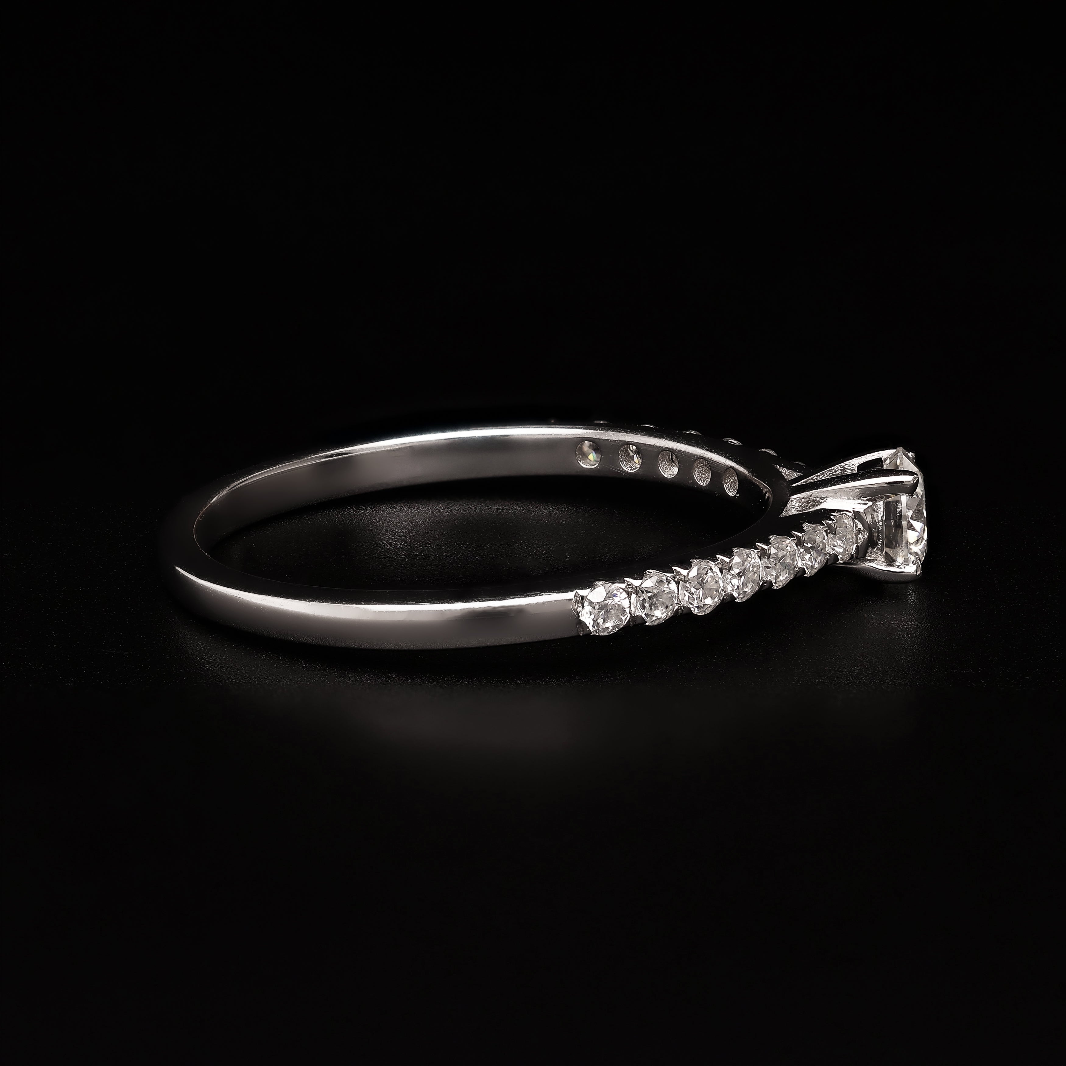 Dazzling Pave Promise – Modern Solitaire Signature