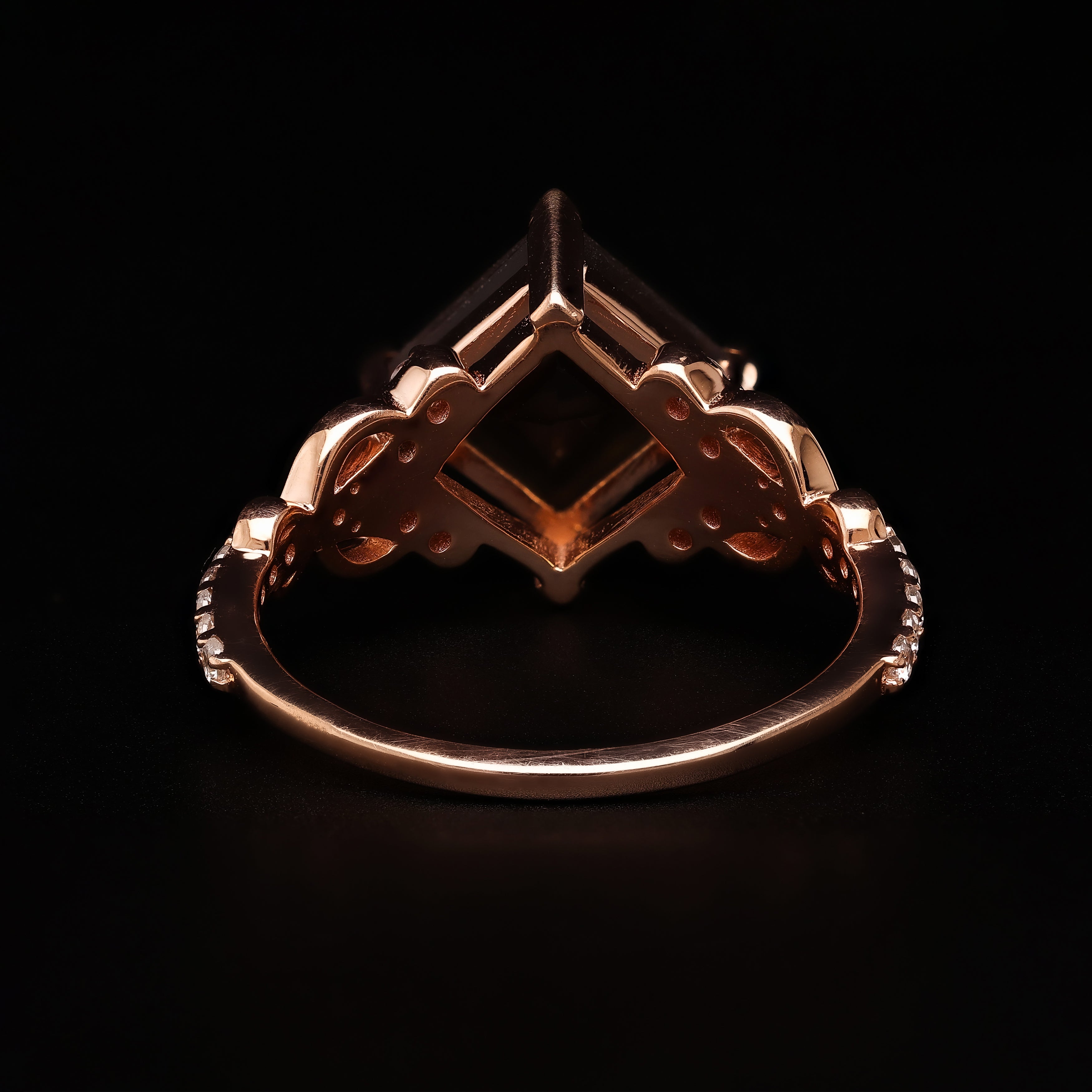 Vintage Princess – Smoky Quartz Flair