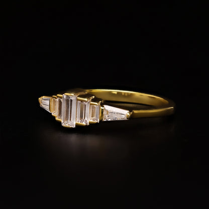 Baguette Cascade – A Modern Geometry
