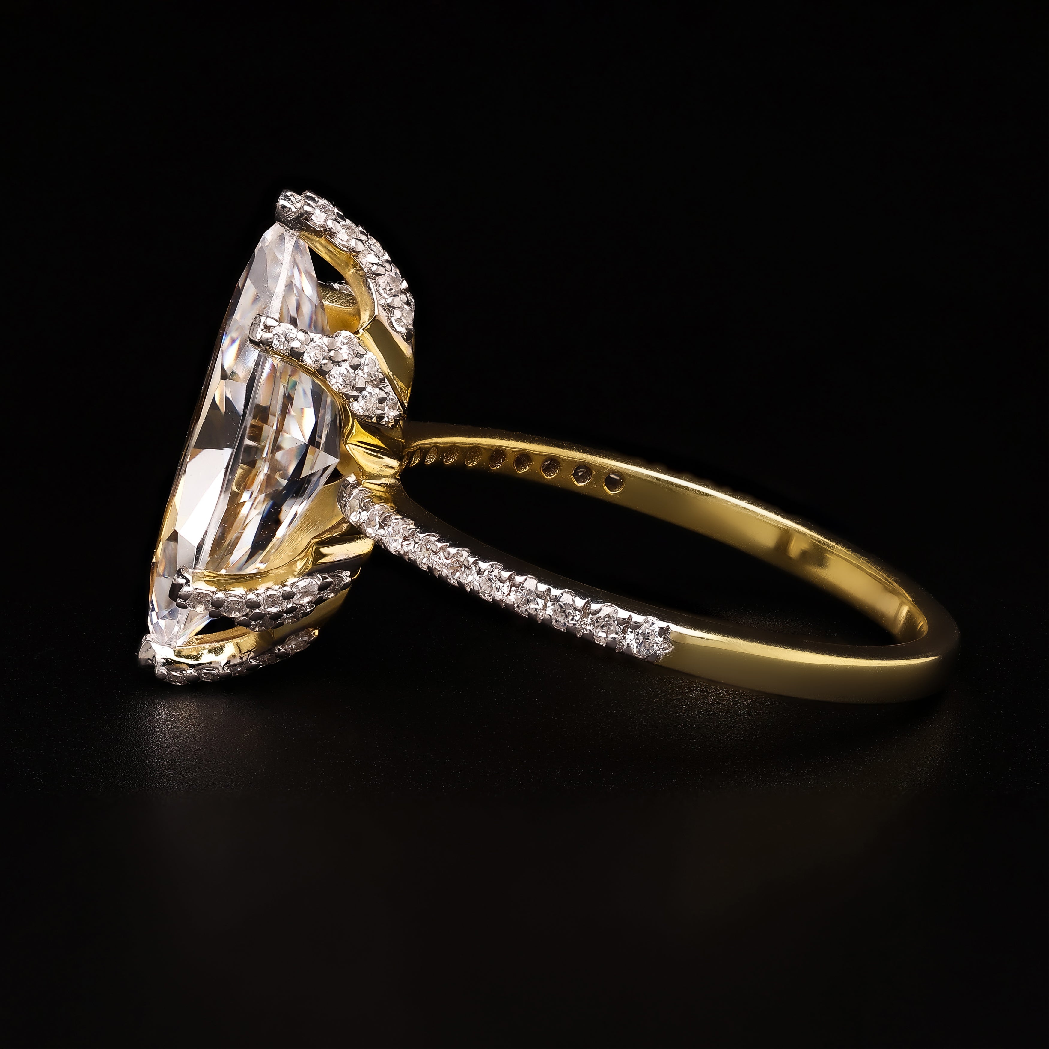 Marquise Pave Luminé – Two-Tone Spark