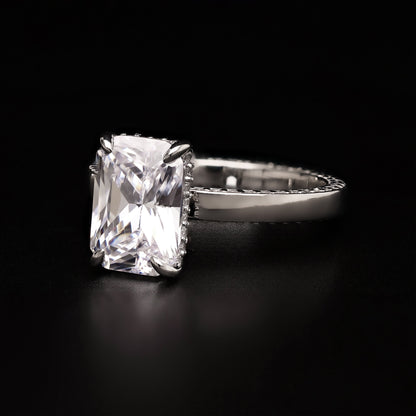 Radiant Infinity – Side Pavé Brilliance