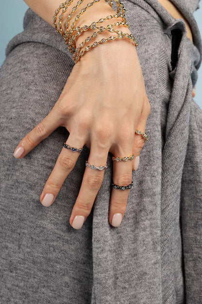 Pavé Chain Ring