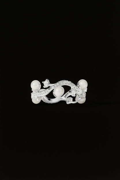 Flower Ring with Pearls